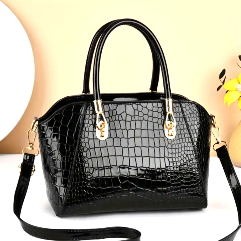 Satchel vegan leather